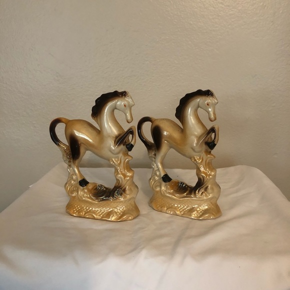 Mid Century Lusterware Horse Figurine Set - Picture 2 of 5